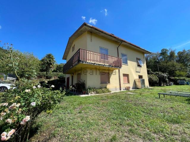 Casa in vendita a Sornico Superiore / Surnins Disore, Artegna / Dartigne