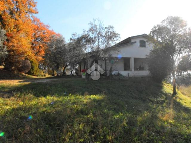Casa in vendita a Montopoli Di Sabina, Lazio
