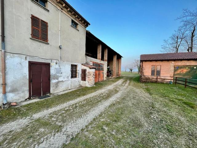 Casa in vendita a San Giorgio Piacentino, Reggio Emilia