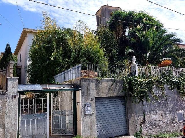 Casa in vendita a Gagliano, Calabria