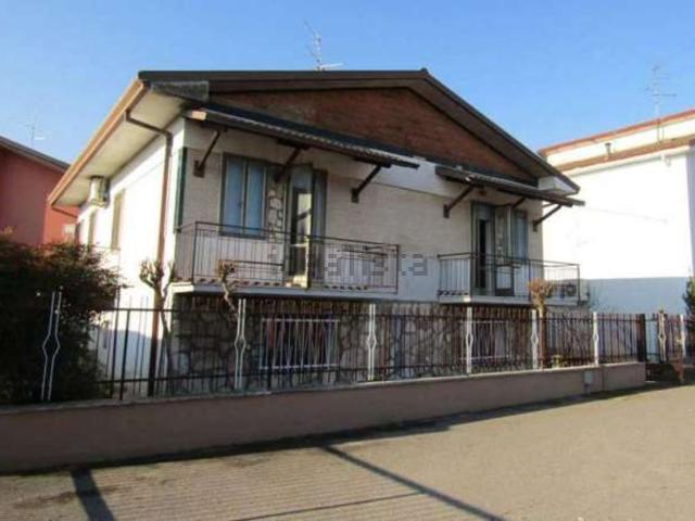 Casa in vendita a San Giovanni Lupatoto, Veneto
