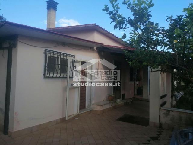 Casa in vendita a Calabria, Crotone