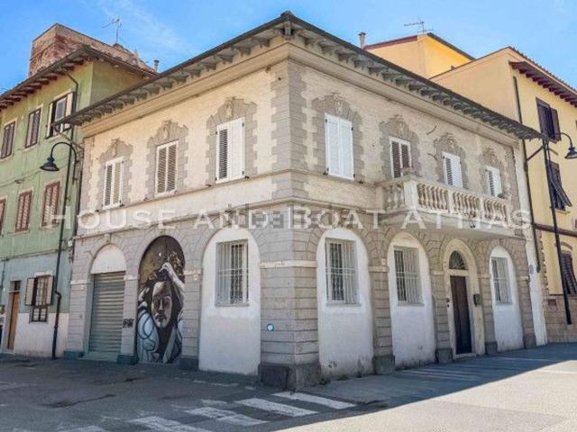 Casa in vendita a Livorno, Toscana