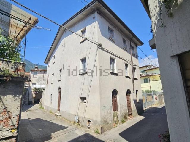 Casa in vendita a San Carlo, Marina Di Massa