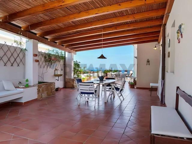 Casa in vendita a Borgata, Augusta
