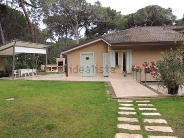 Casa in vendita a Castiglione Della Pescaia, Roccamare