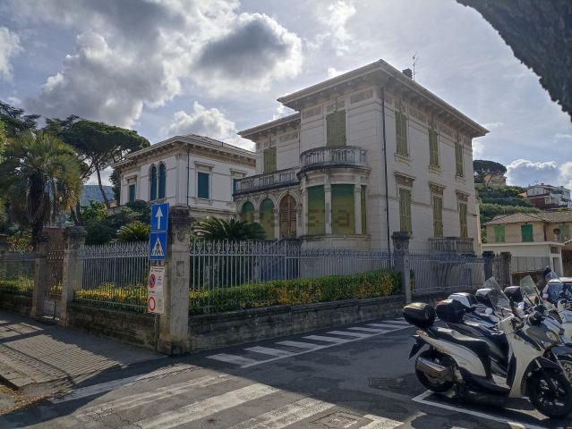 Casa in vendita a Lavagna, Genova