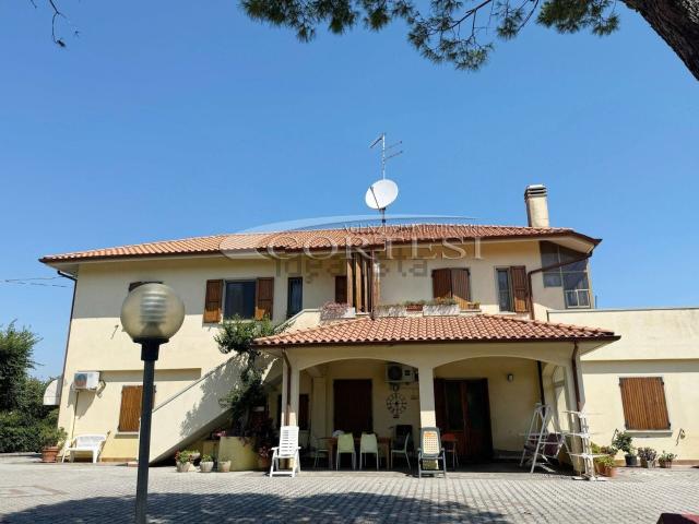 Casa in vendita a Marche, Pesaro E Urbino