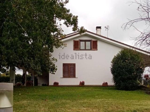 Casa in vendita a Viterbo, Lazio