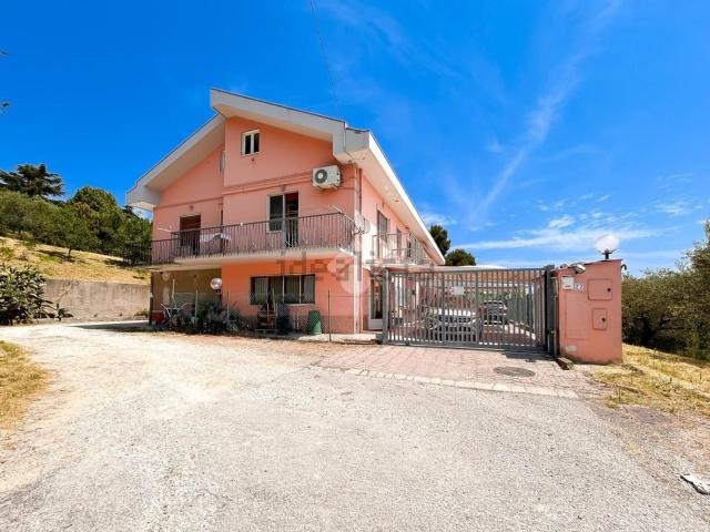 Casa in vendita a San Silvestro, Pescara