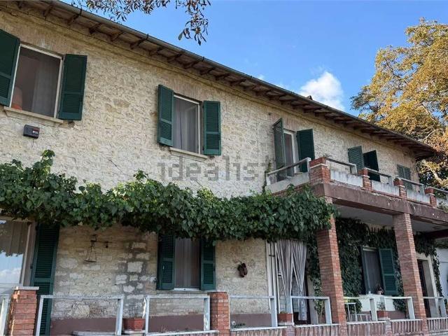 Casa in vendita a Mantignana, Corciano