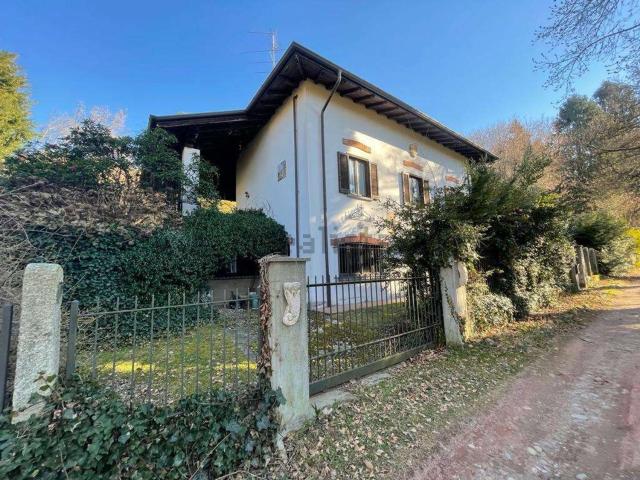 Casa in vendita a Cheglio, Taino