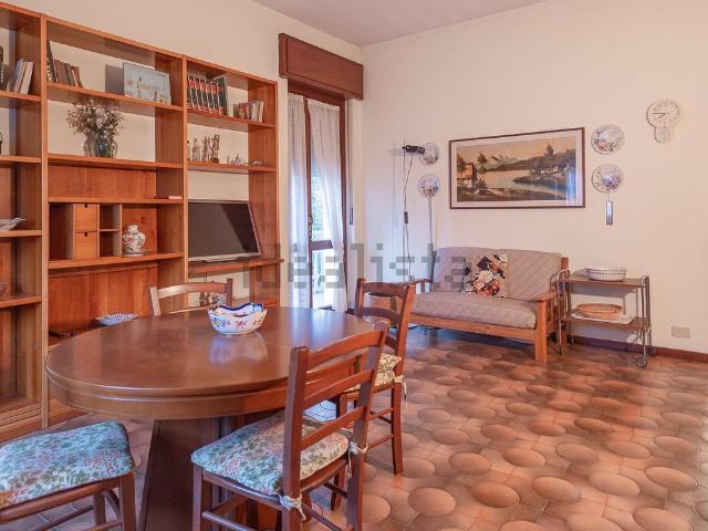 Casa in vendita a Bareggio, Lombardia