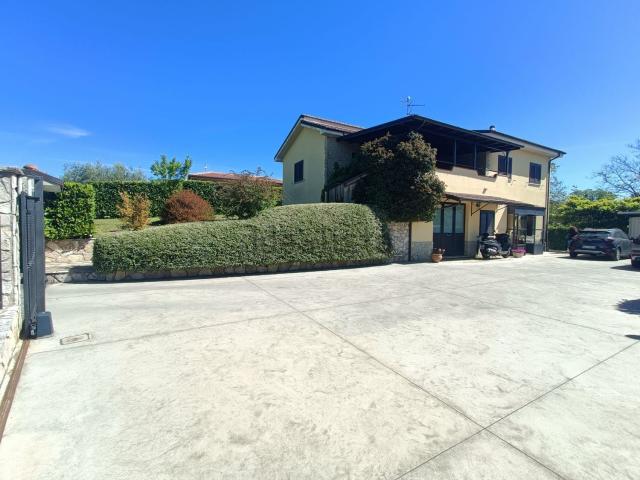 Casa in vendita a Isernia, Molise