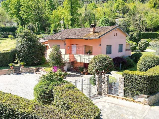 Casa in vendita a Capannori, Toscana