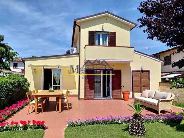 Casa in vendita a San Donato, Cascina