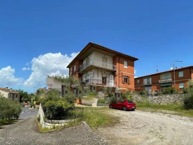 Casa in vendita a Montalcino, Toscana