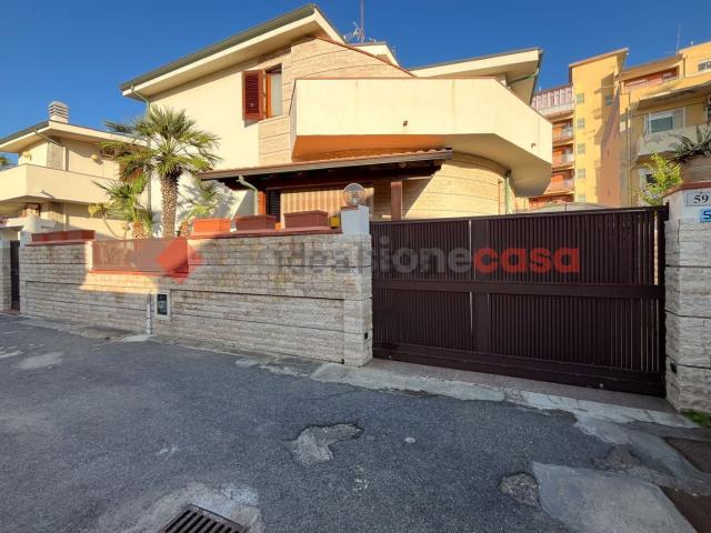 Casa in vendita a San Giovanni, Milazzo