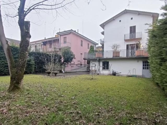 Casa in vendita a Giordano, Cremona