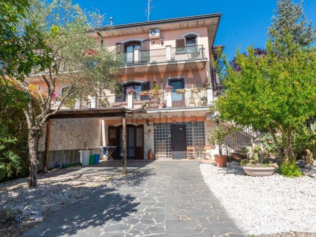 Casa in vendita a Sant'Alfio, Trecastagni