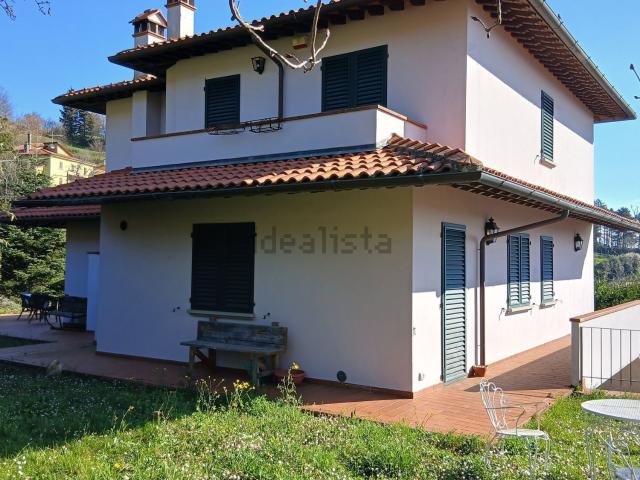 Casa in vendita a Cantagallo, Toscana