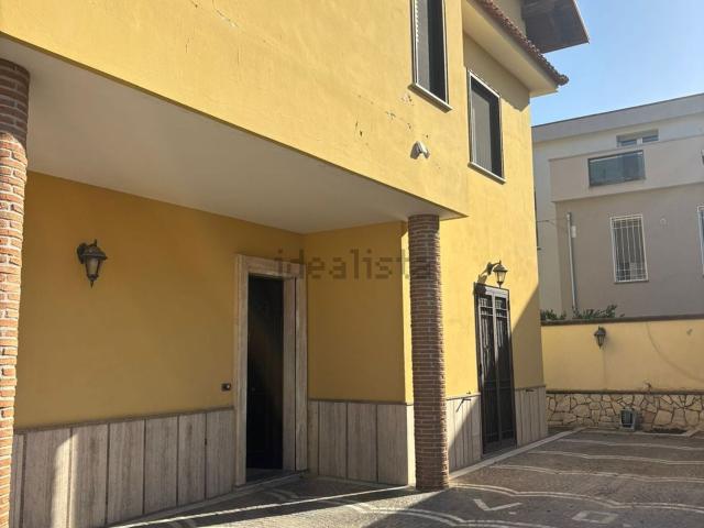 Casa in vendita a Giugliano In Campania, Campania