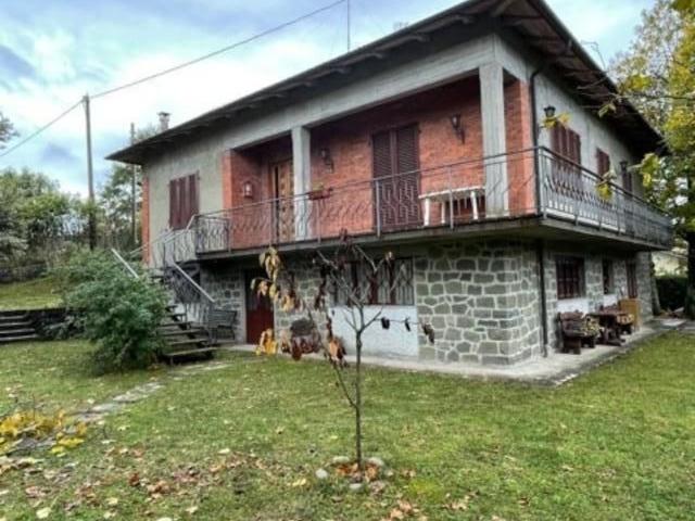 Casa in vendita a Massa e Cozzile, Marliana