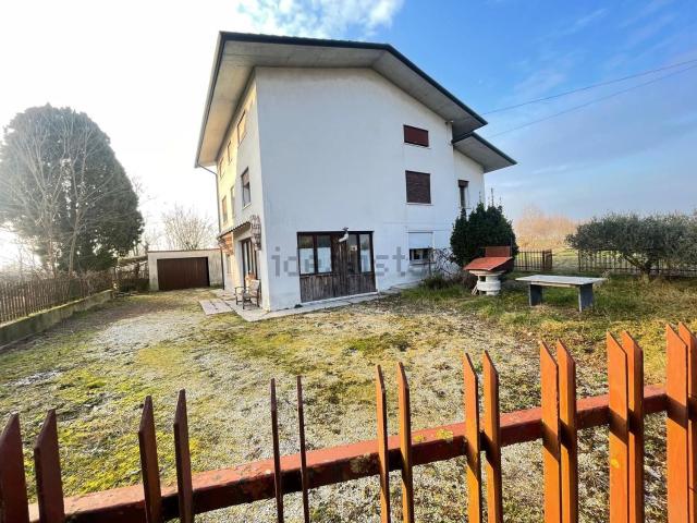 Casa in vendita a Dueville, Veneto