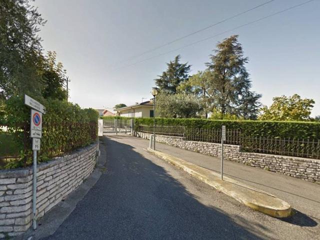 Casa in vendita a Bardolino, Veneto
