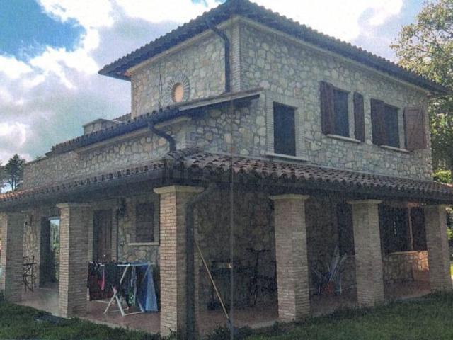 Casa in vendita a Canale Nuovo, Orvieto