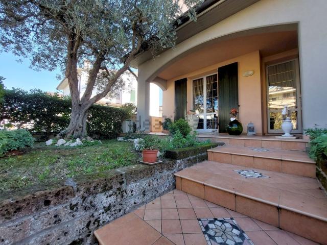Casa in vendita a Nuovo Circondario Imolese, Imola