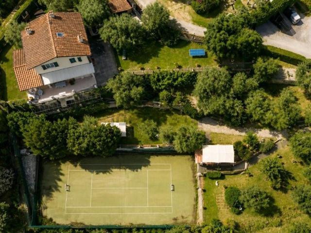 Casa in vendita a Tonfano, Toscana