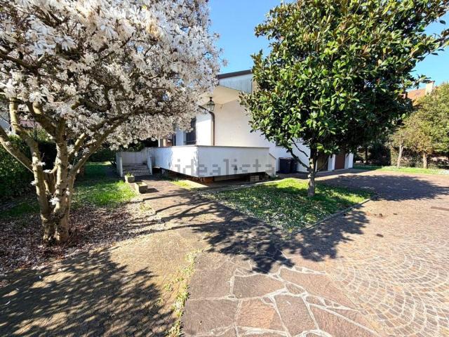 Casa in vendita a Sant'Agostino, Albignasego