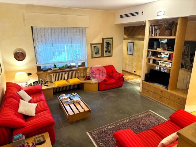 Casa in vendita a Zona Omogenea Milano Nord, Paderno Dugnano