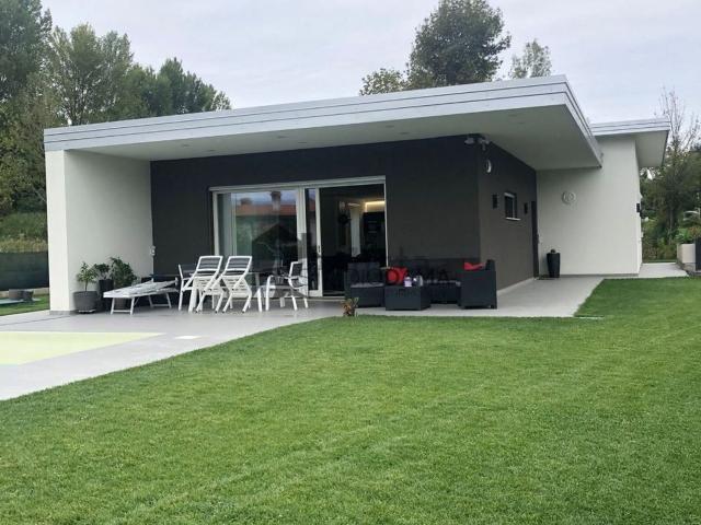 Casa in vendita a Montinelle, Manerba Del Garda