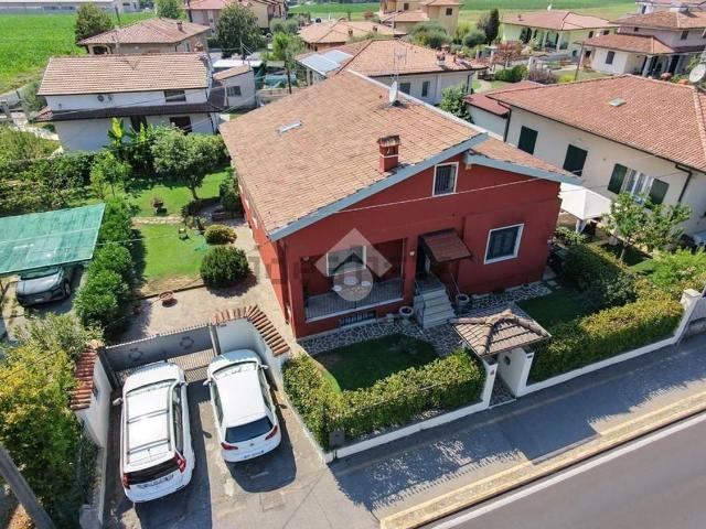 Casa in vendita a Pedrocca, Cazzago San Martino