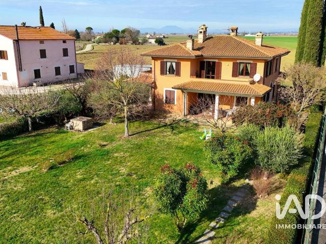 Casa in vendita a Spello, Umbria