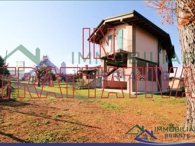 Casa in vendita a Somma Lombardo, Lombardia