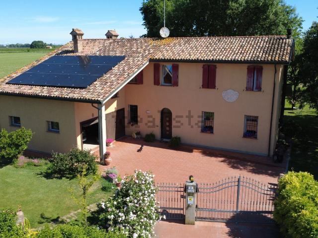 Casa in vendita a Bagnacavallo, Ravenna