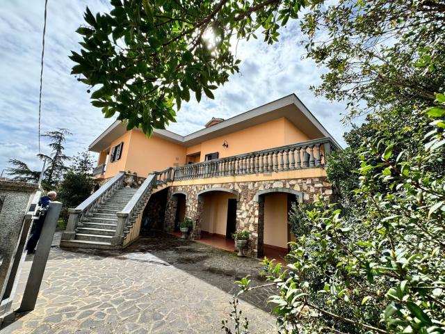 Casa in vendita a Sindia, Sardigna/Sardegna