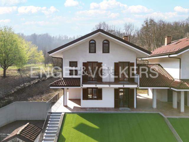 Casa in vendita a Castiglione Torinese, Piemonte