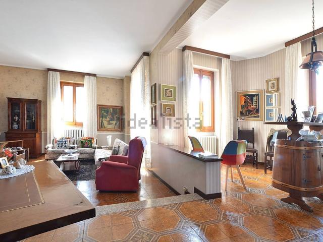 Casa in vendita a Camuzzago, Bellusco