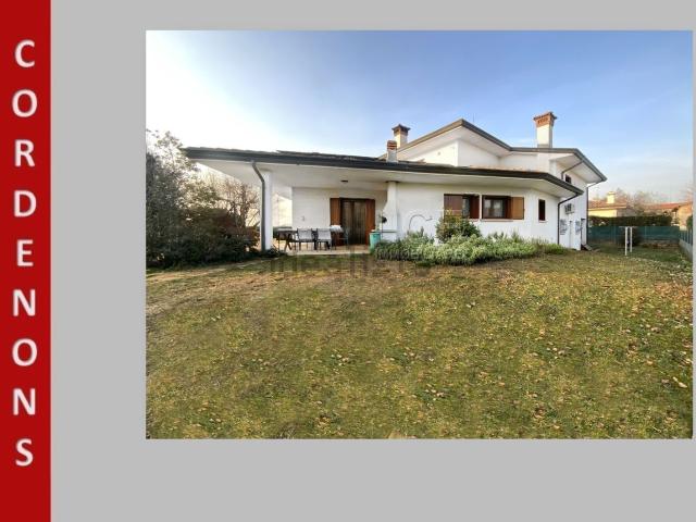 Casa in vendita a Cordenons, Friuli-Venezia Giulia
