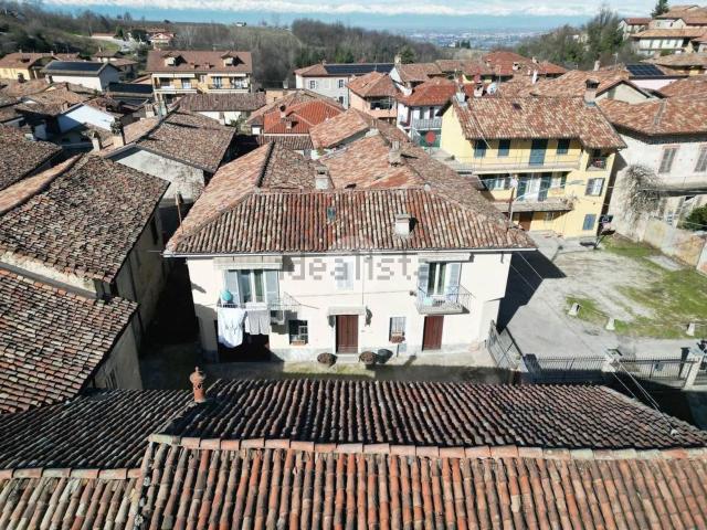 Casa in vendita a La Morra, Cuneo