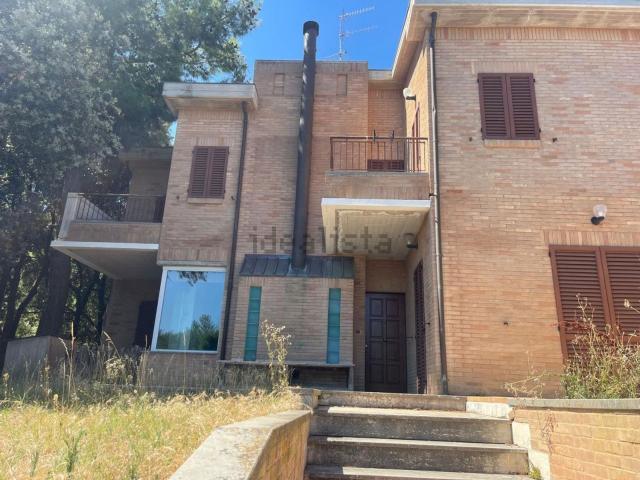 Casa in vendita a Passetto, Ancona