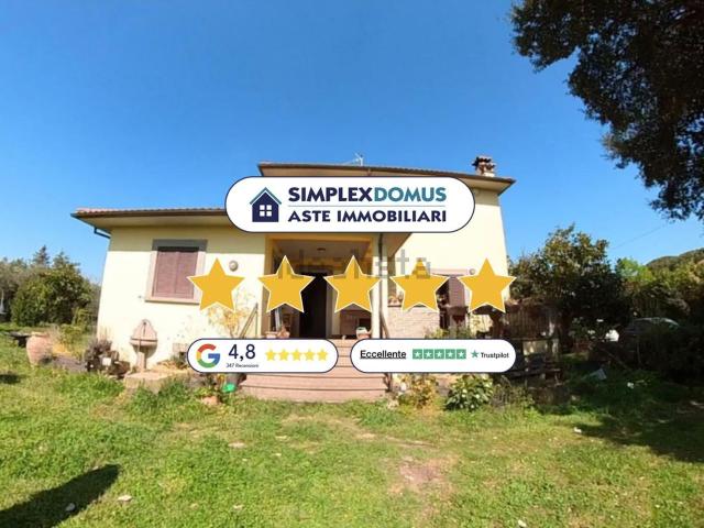 Casa in vendita a Viterbo, Lazio