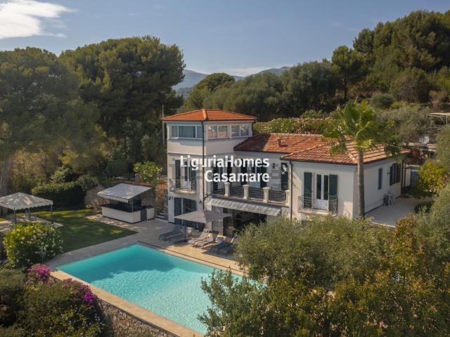 Casa in vendita a Diano Castello, Liguria