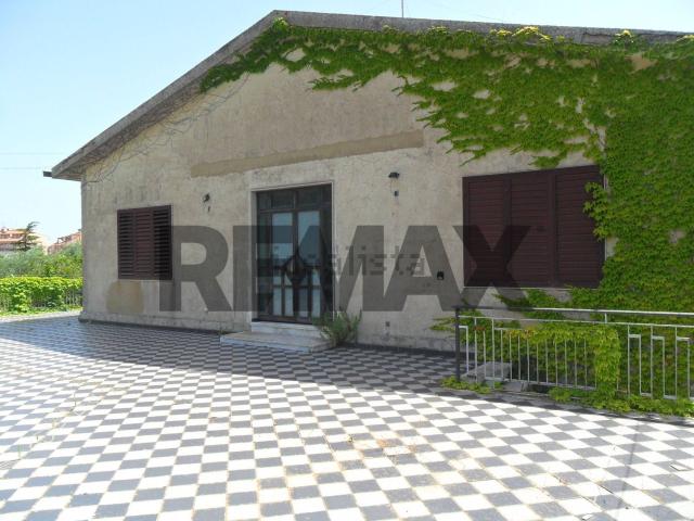 Casa in vendita a Enna, Sicilia