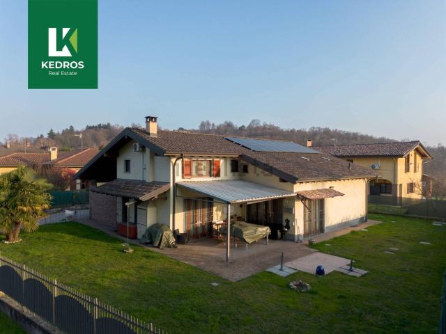 Casa in vendita a Bodio Lomnago, Lombardia
