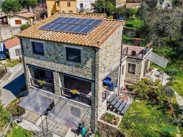 Casa in vendita a Monteroni D'arbia, Toscana